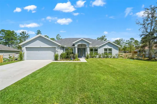 12015 Phoenix Avenue, WEEKI WACHEE, FL 34614