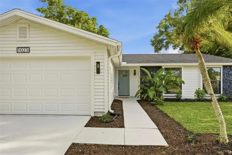 1023 Mineola Circle, Palm Harbor, FL 34683 - #2