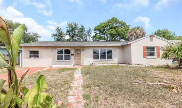 6235 Hampton Drive N, ST PETERSBURG, FL 33710