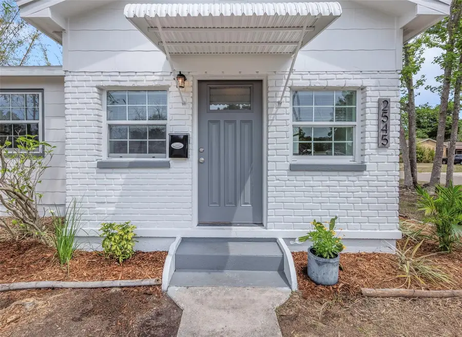 2545 32nd Avenue N, Saint Petersburg, FL 33713 - #2