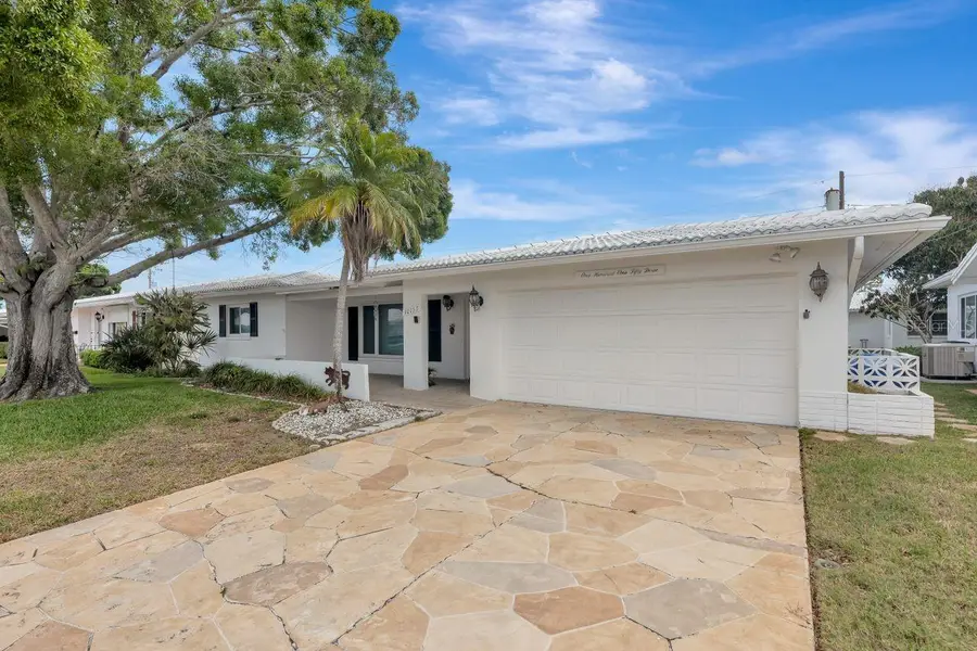 10153 44th Street N #2, Pinellas Park, FL 33782 - #2