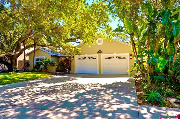 3610 11th Avenue N, ST PETERSBURG, FL 33713