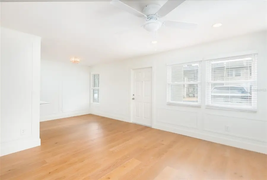 525 S Lincoln Avenue #106, Tampa, FL 33609 - #3