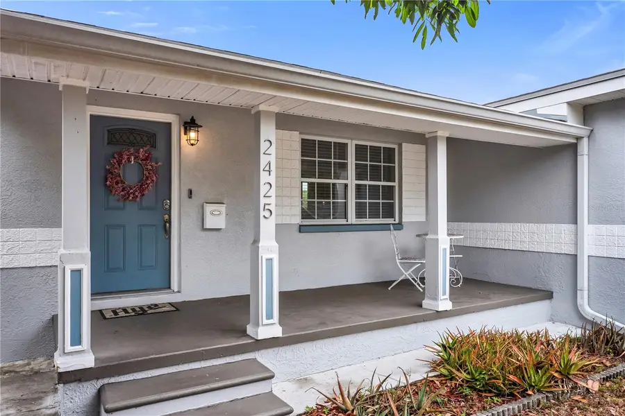 2425 36th Avenue N, Saint Petersburg, FL 33713 - #2