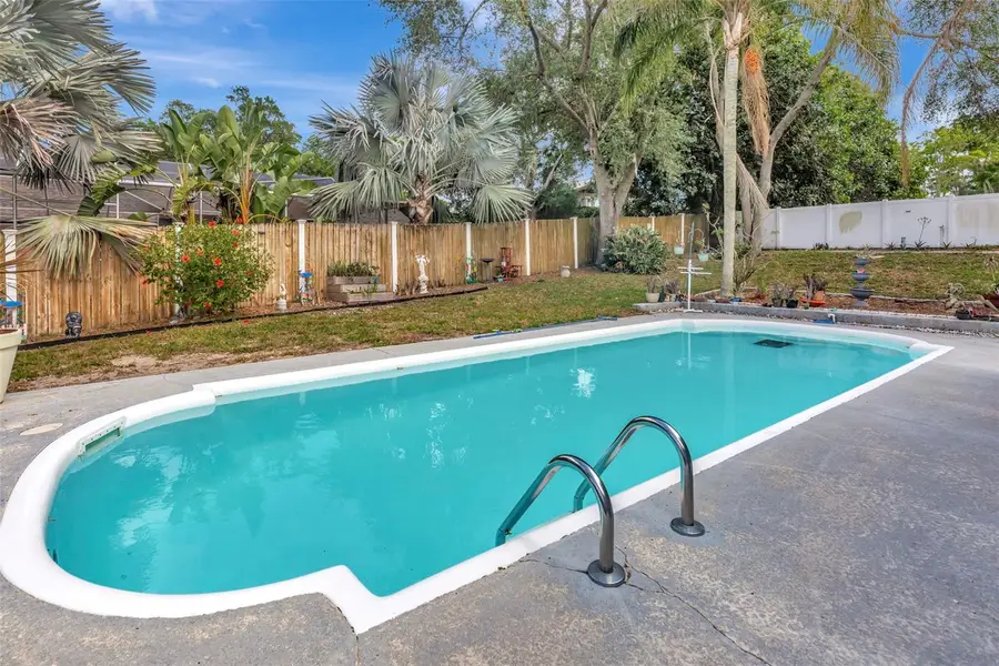 220 Normandy Circle W, Palm Harbor, FL 34683 - #2