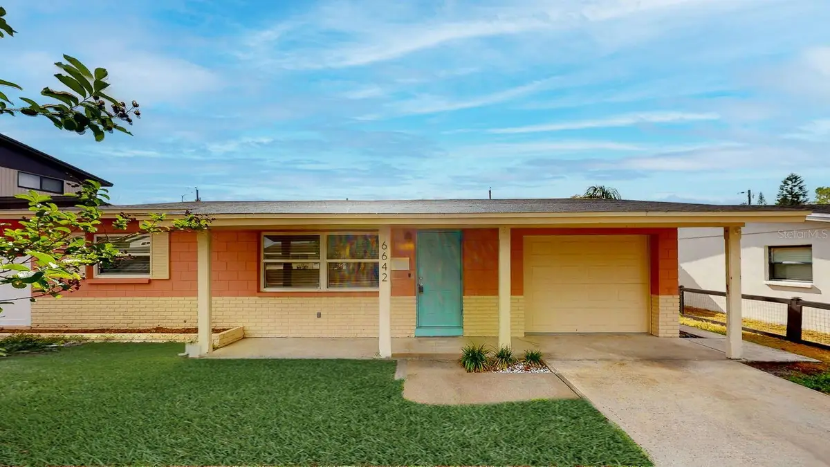 6642 27th Street N, Saint Petersburg, FL 33702 - #1