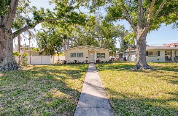 662 Villagrande Avenue S, ST PETERSBURG, FL 33707