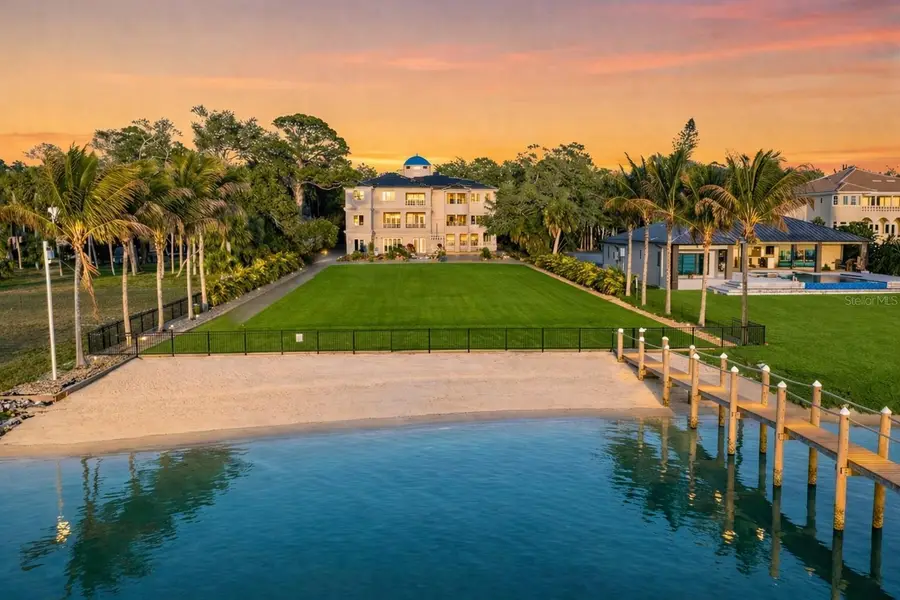 2000 Park Street N, Saint Petersburg, FL 33710 - #3