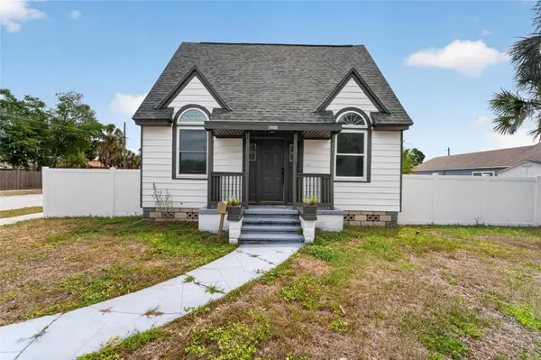 1900 16th Street S, ST PETERSBURG, FL 33705