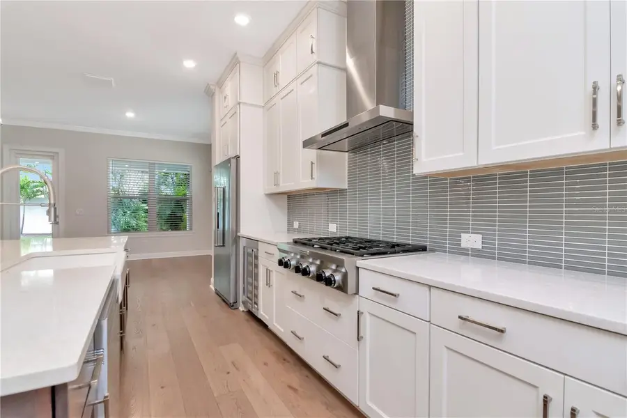 3408 W Hawthorne Road, Tampa, FL 33611 - #3