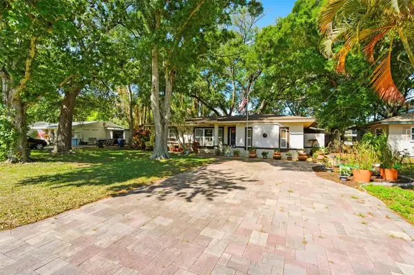 194 21st Terrace Se, LARGO, FL 33771