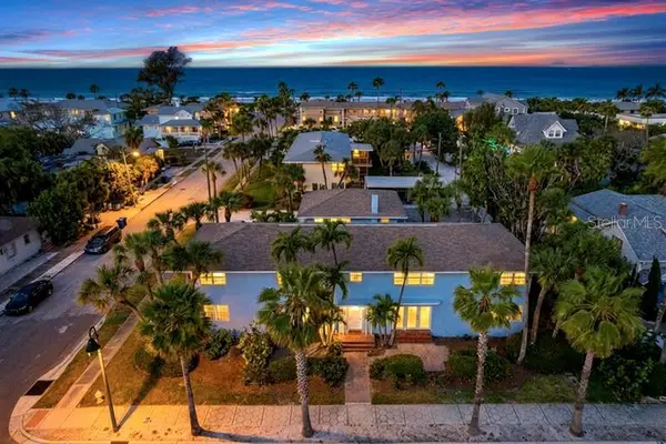 1800 Pass-a-grille Way #2, ST PETE BEACH, FL 33706