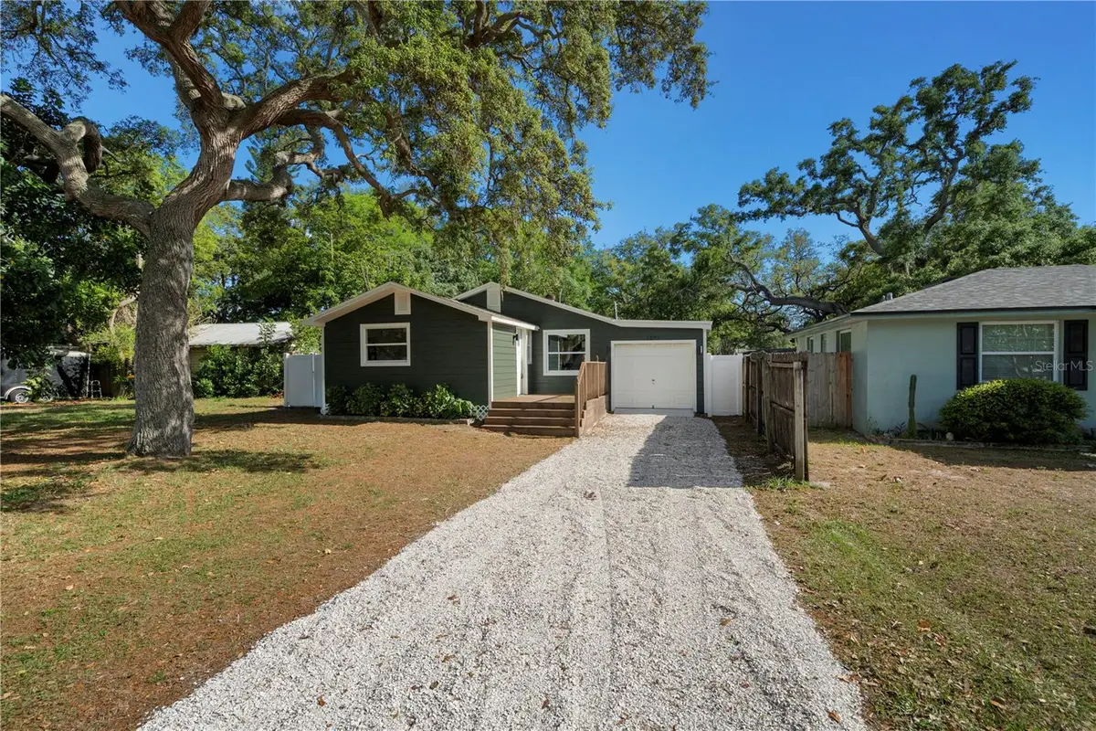1273 Sedeeva Circle N, Clearwater, FL 33755 - #1