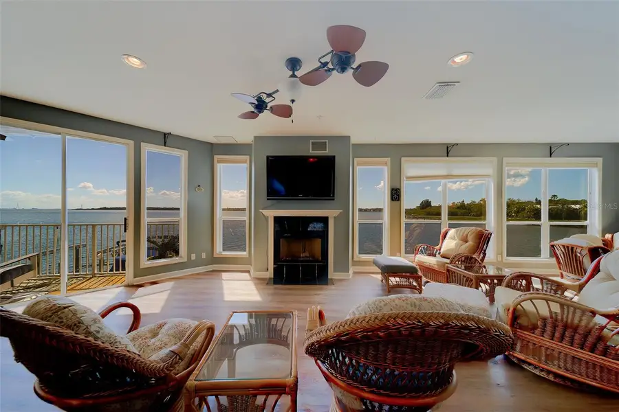 138 Brent Circle, Oldsmar, FL 34677 - #2