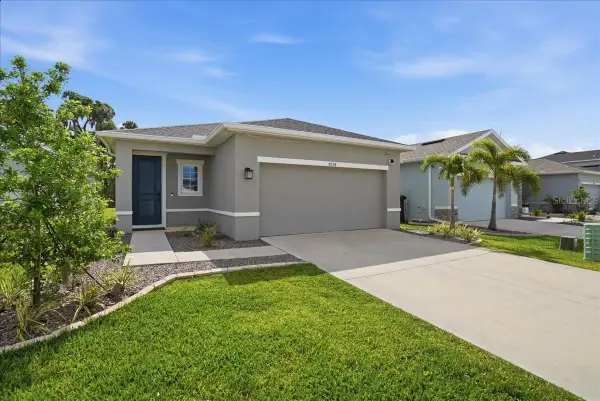 8728 Starry Night Terrace, PARRISH, FL 34219