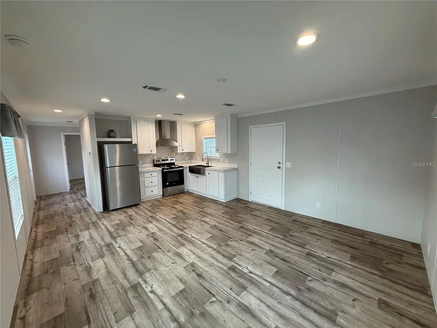 7801 34th Avenue N #30, Saint Petersburg, FL 33710 - #3
