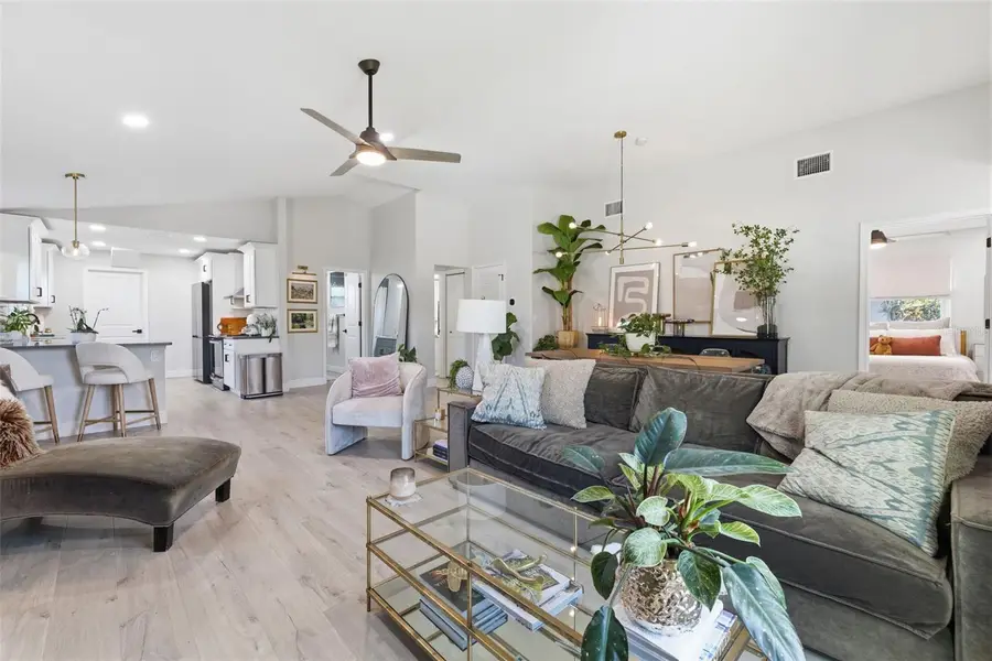 2739 16th Avenue N, Saint Petersburg, FL 33713 - #3