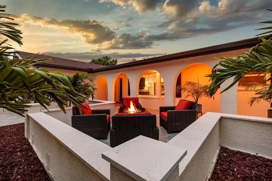 4626 Bayshore Boulevard Ne, Saint Petersburg, FL 33703 - #2