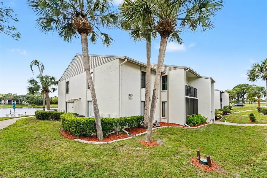 1870 Pine Ridge Way W #D2, Palm Harbor, FL 34684 - #3
