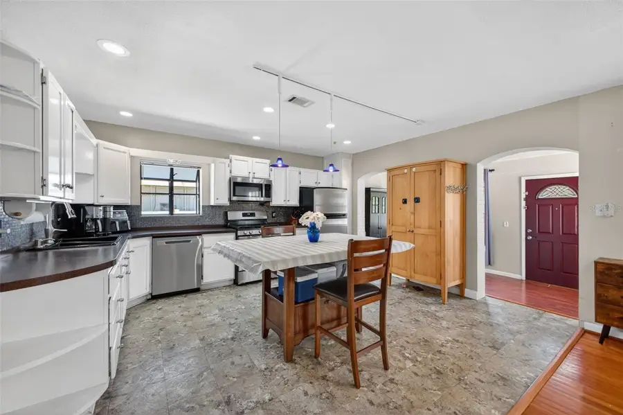 114 N Arcturas Avenue, Clearwater, FL 33765 - #2