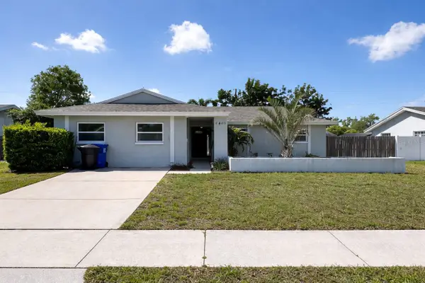 6460 33rd Avenue N, ST PETERSBURG, FL 33710