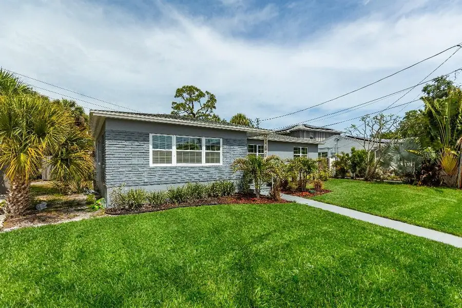 347 Ling A Mor Terrace S, Saint Petersburg, FL 33705 - #3