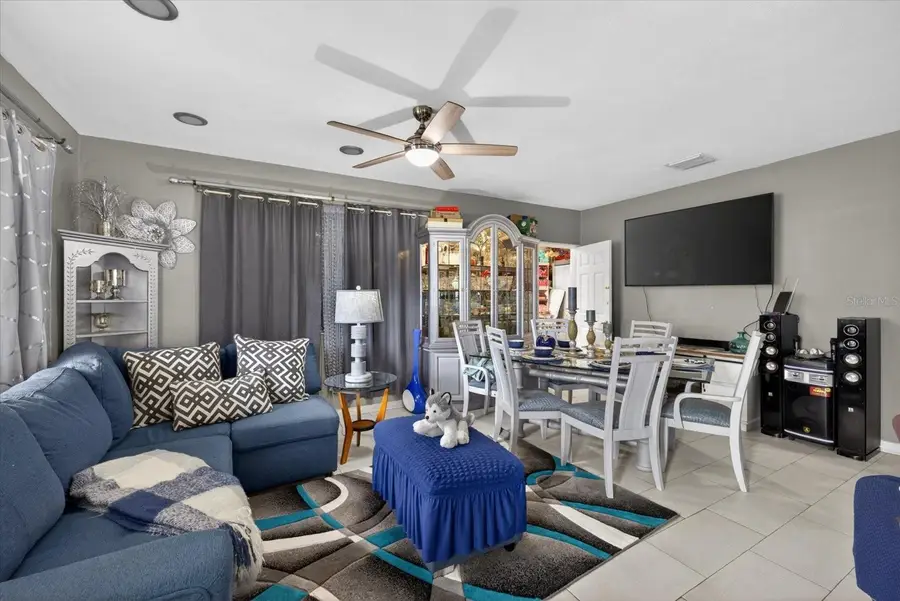 611 N Bradford Avenue, Tampa, FL 33609 - #3