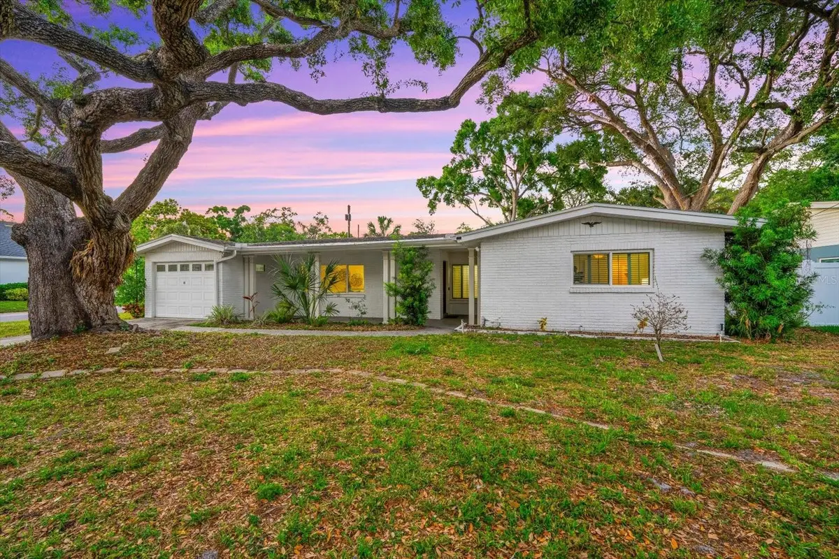 3315 W Beaumont Street, Tampa, FL 33611 - #1