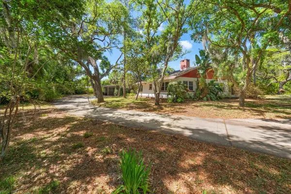 11496 74th Avenue, SEMINOLE, FL 33772