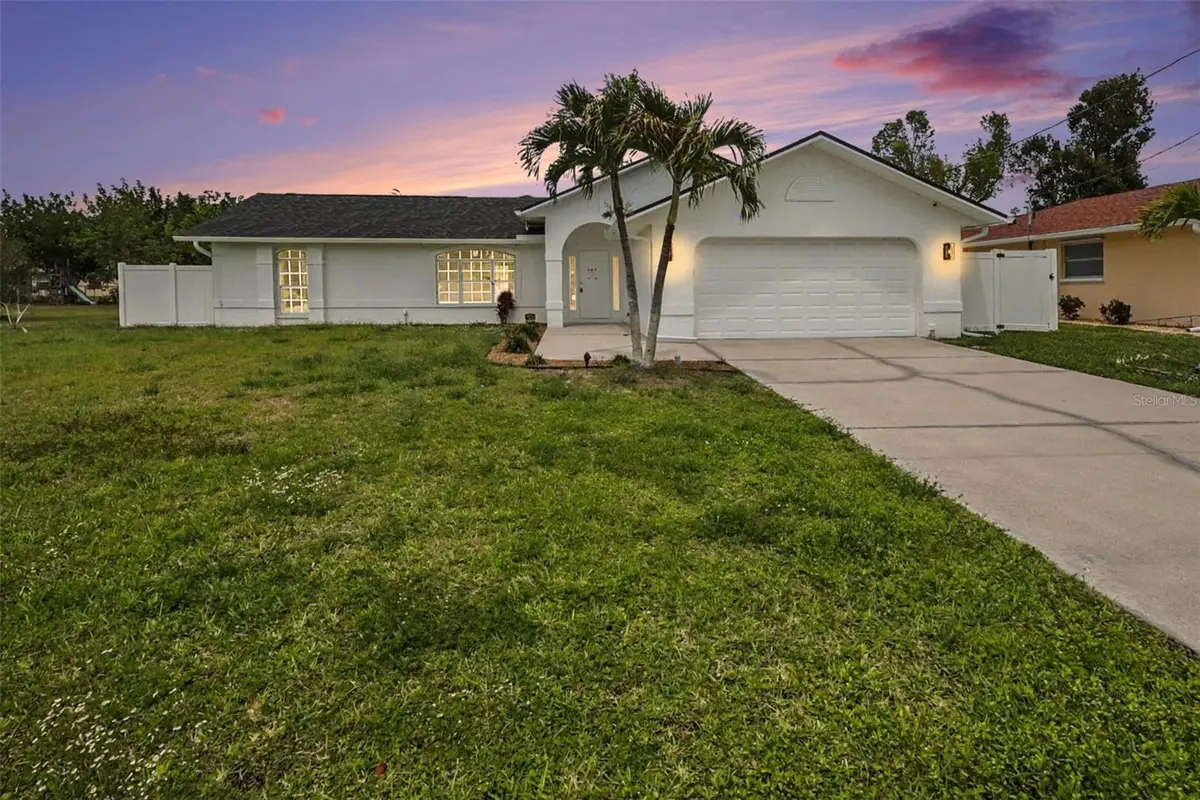 1303 SE 19th Street, Cape Coral, FL 33990 - #1