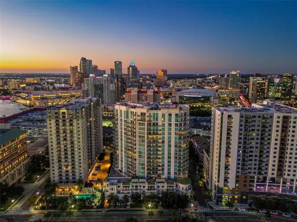 450 Knights Run Avenue #2004, TAMPA, FL 33602