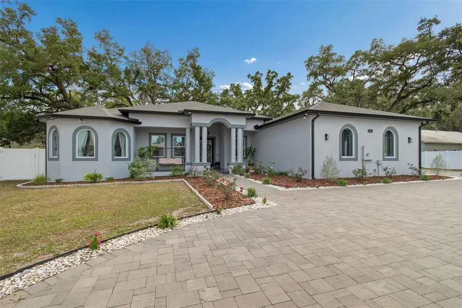 106 W 122nd Avenue, Tampa, FL 33612 - #2
