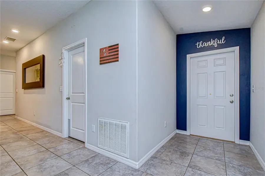 6823 Hazelnut Spice Drive, Sun City Center, FL 33573 - #3