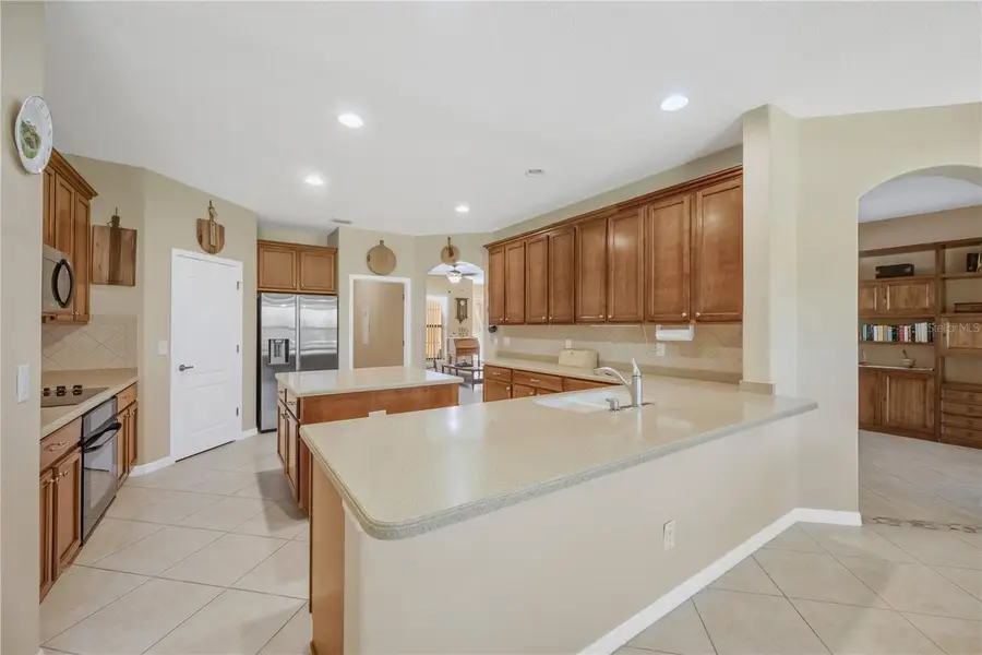 9313 Lisbon Street, Seffner, FL 33584 - #2