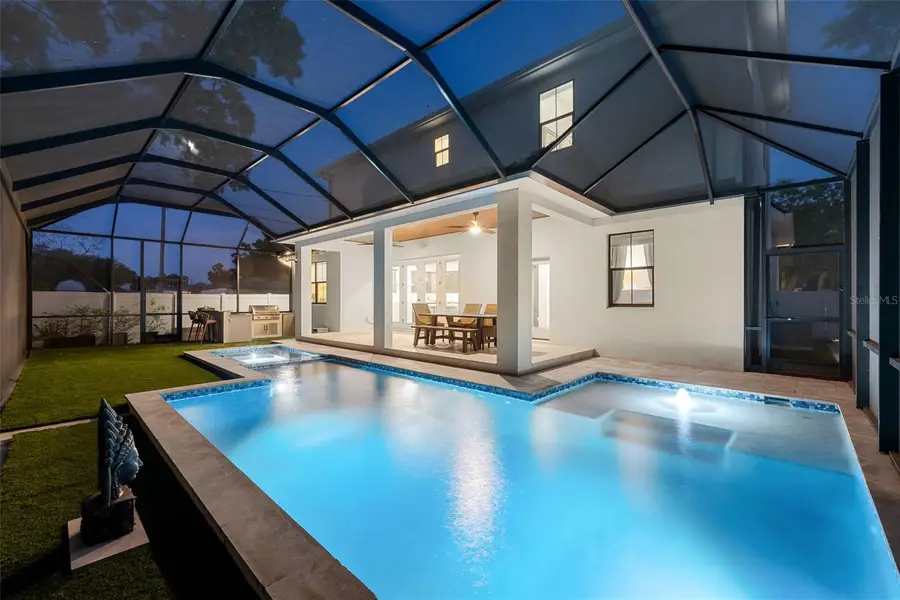 3601 W Rogers Avenue, Tampa, FL 33611 - #3