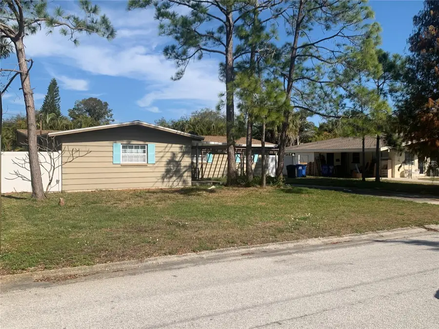 6359 13th Avenue N, Saint Petersburg, FL 33710 - #3