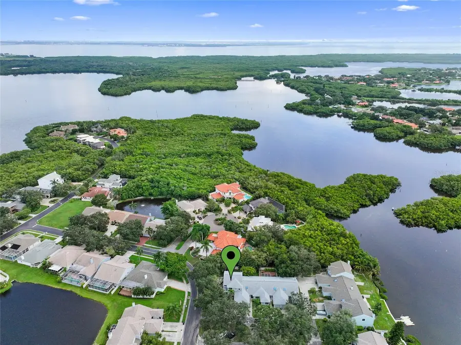 1092 Sanabel Court Ne, Saint Petersburg, FL 33702 - #2