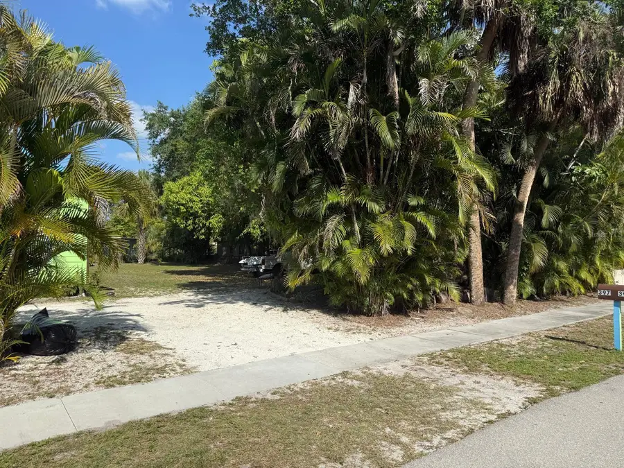 397 Miramar Road, Fort Myers, FL 33905 - #2