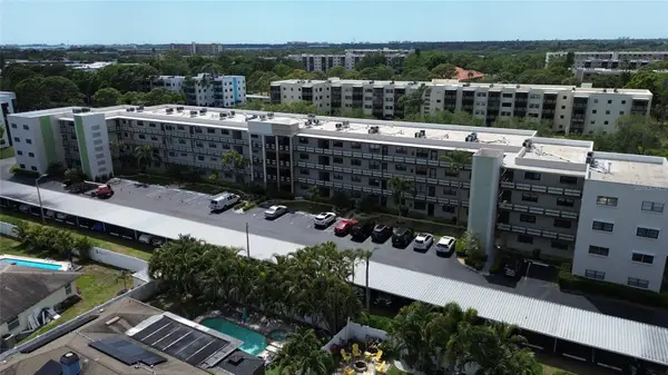 6080 80 Street N #409, ST PETERSBURG, FL 33709