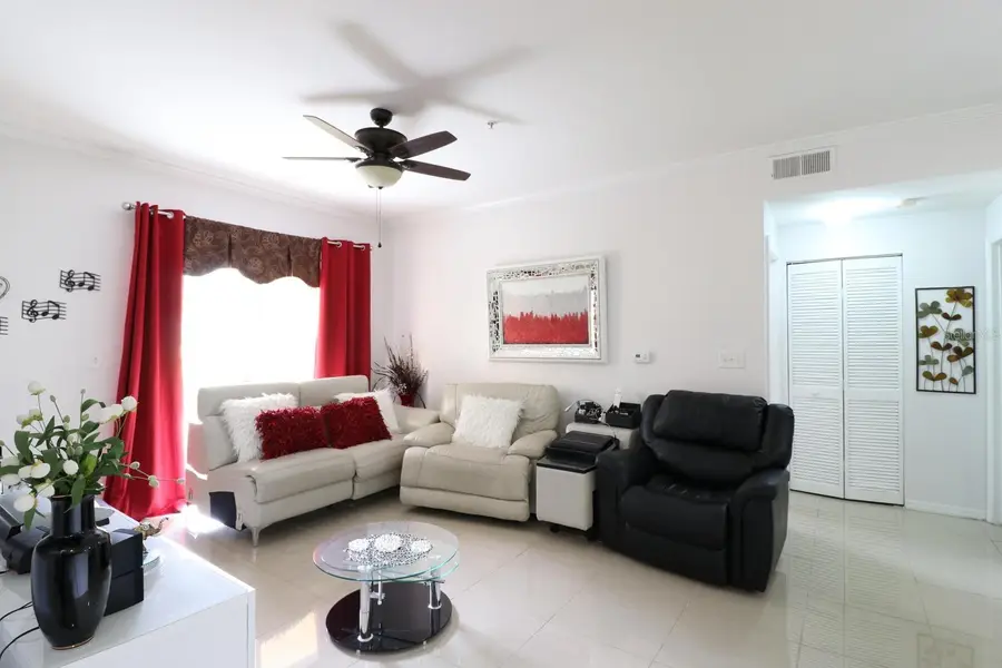 5610 Pinnacle Heights Circle #107, Tampa, FL 33624 - #2