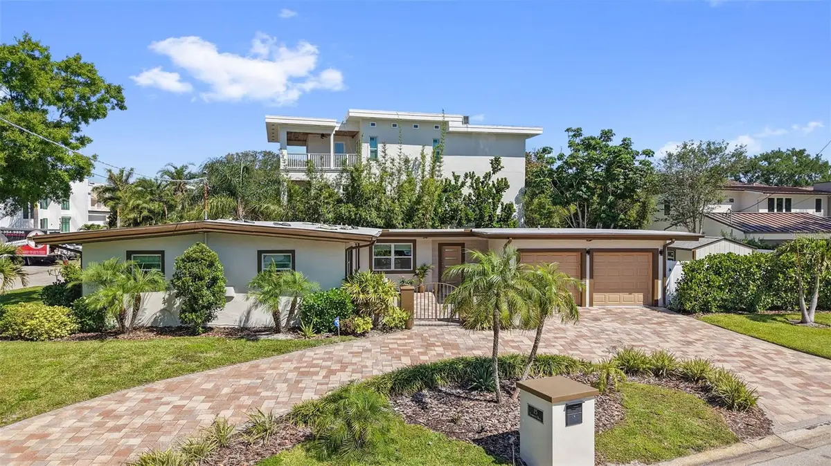 25 Sandpiper Road, Tampa, FL 33609 - #1