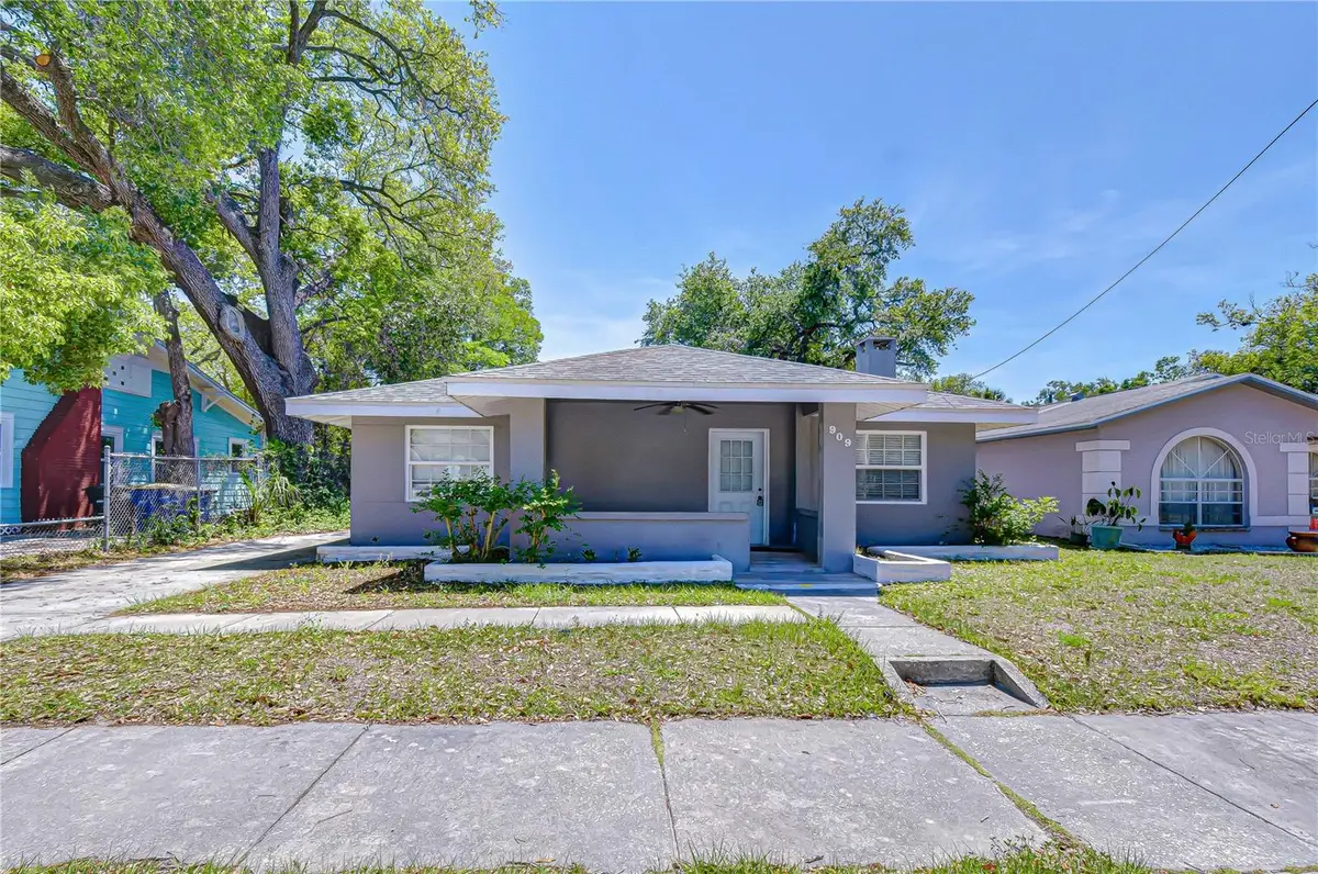 909 Hart Street, Clearwater, FL 33755 - #1