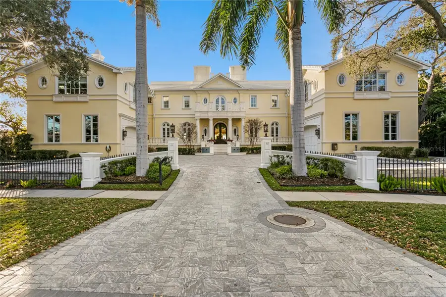 52 Ladoga Avenue, Tampa, FL 33606 - #2