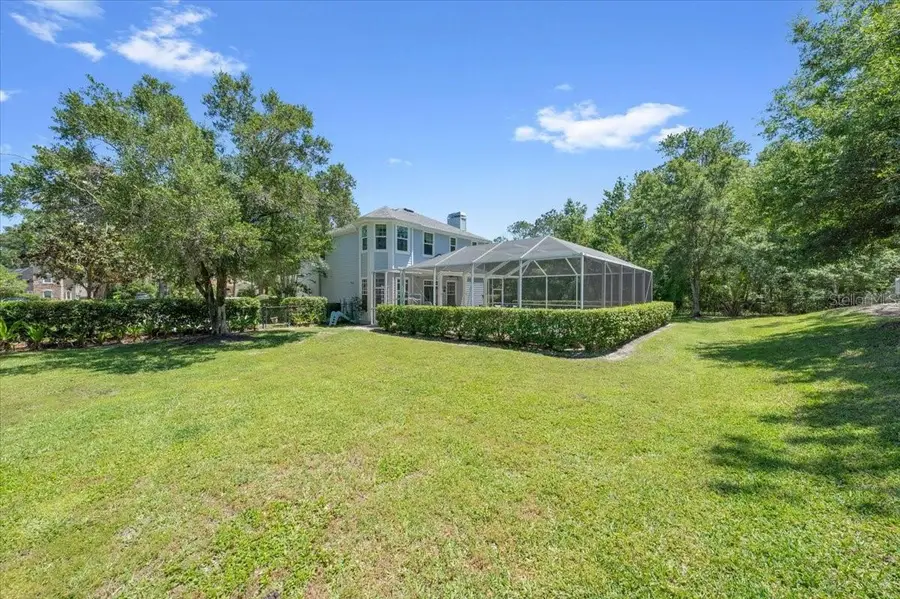5913 Flatwoods Manor Circle, Lithia, FL 33547 - #3