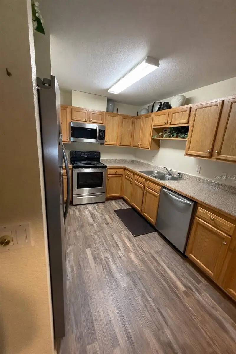 913 Tropical Circle Nw, Port Charlotte, FL 33948 - #2