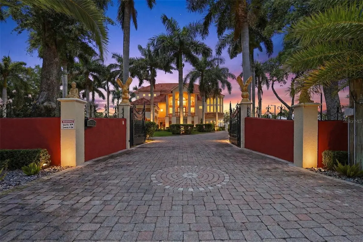 4908 Troydale Road, Tampa, FL 33615 - #1