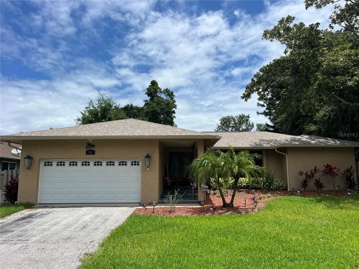 915 Rolling Hills Drive, Palm Harbor, FL 34683 - #1