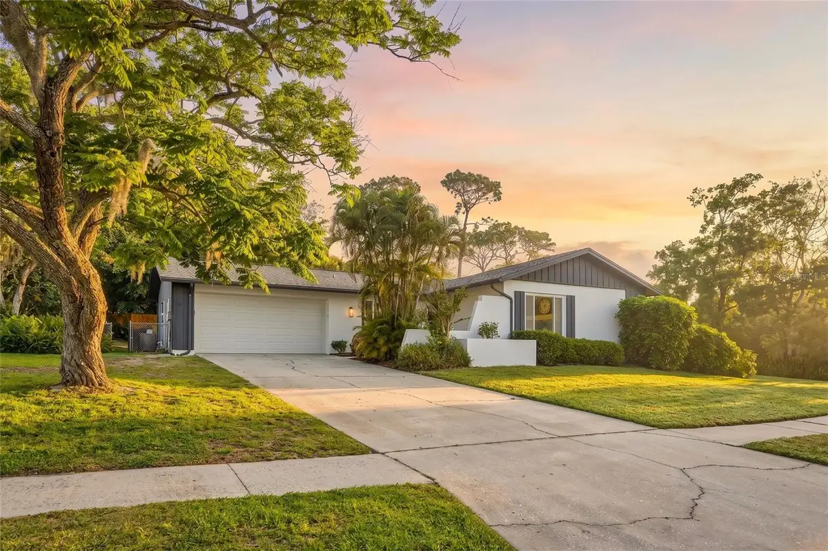 1434 Red Oak Drive, Tarpon Springs, FL 34689 - #1