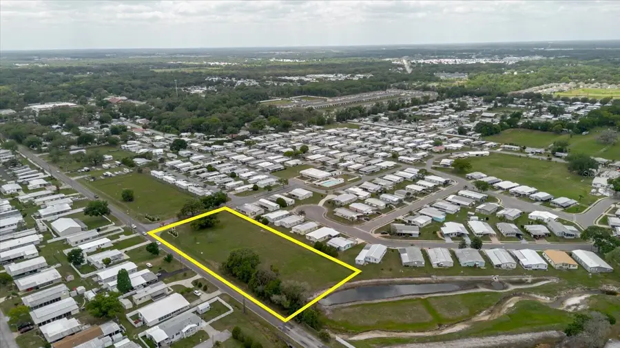 5407 Dean Dairy Rd, Zephyrhills, FL 33541 - #3