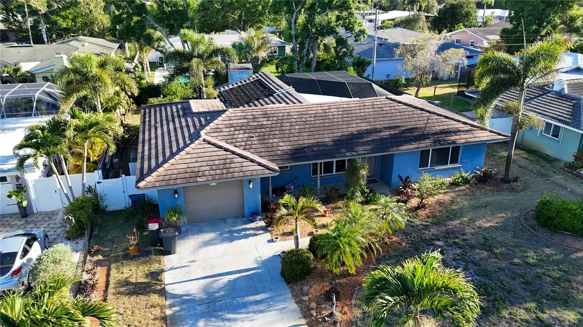 33 Southwind Drive, Belleair Bluffs, FL 33770 - #1
